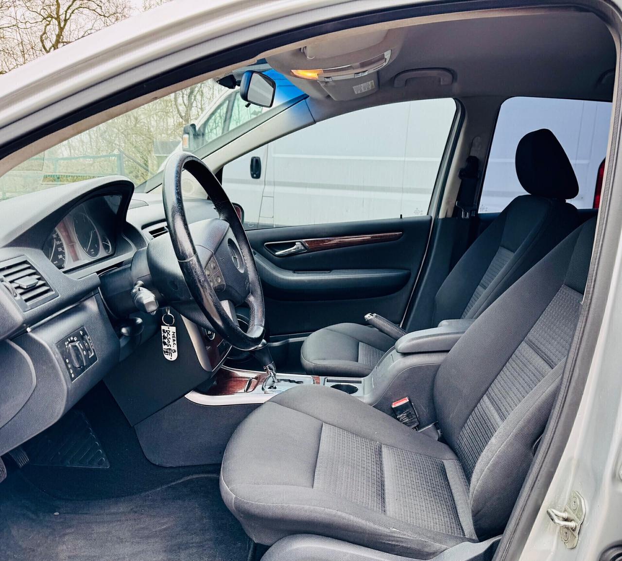 Mercedes-benz B 200 CDI Sport AUTOMATICO ok Neopatentati