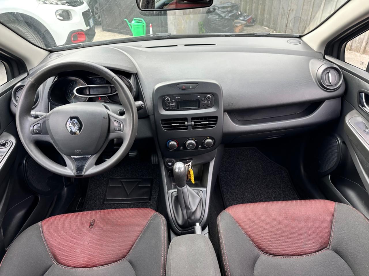 Renault Clio 1.2 75CV GPL 2015