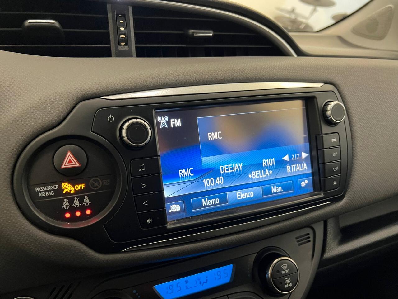 Toyota Yaris 1.5 Hybrid 5p 74cv Active 2017