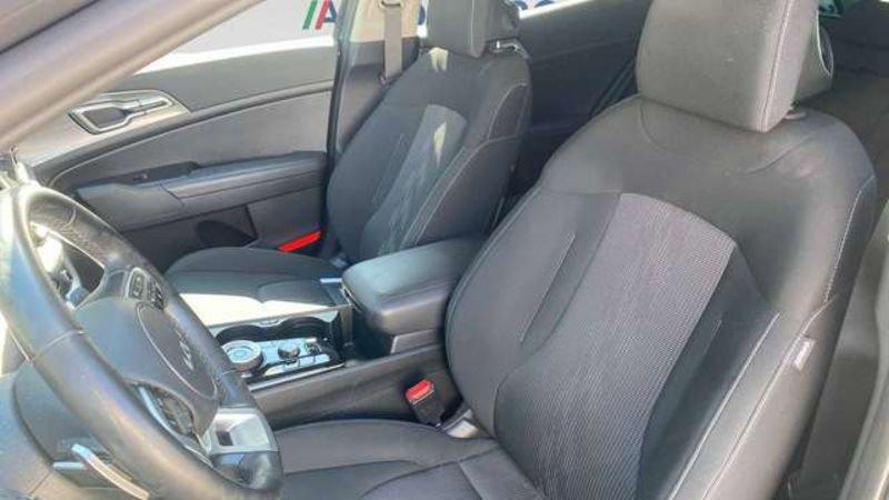 Kia Sportage V 2022 1.6 crdi mhev Style dct