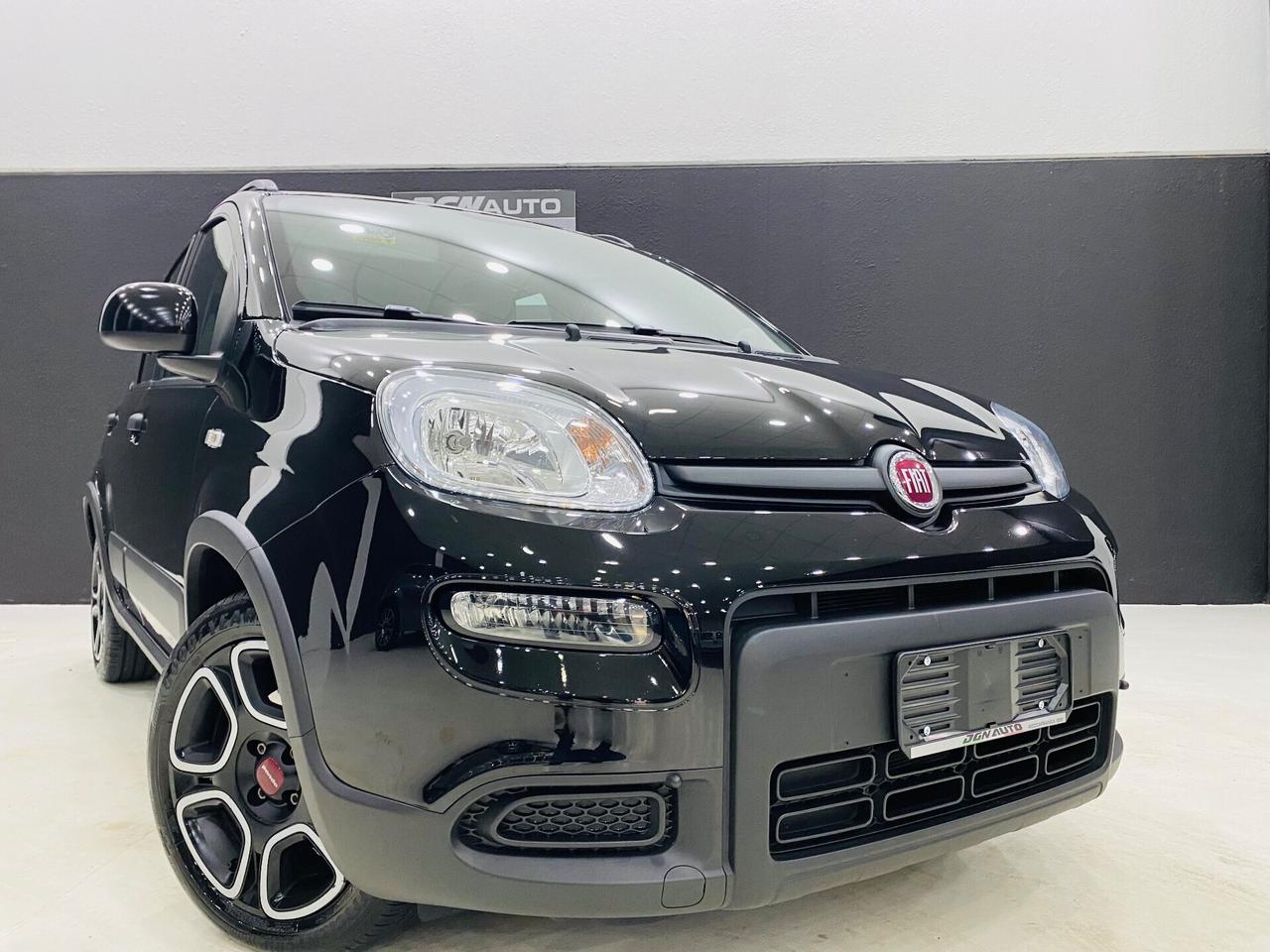 Fiat Panda 1.0 firefly hybrid Sport s Navy CarPlay