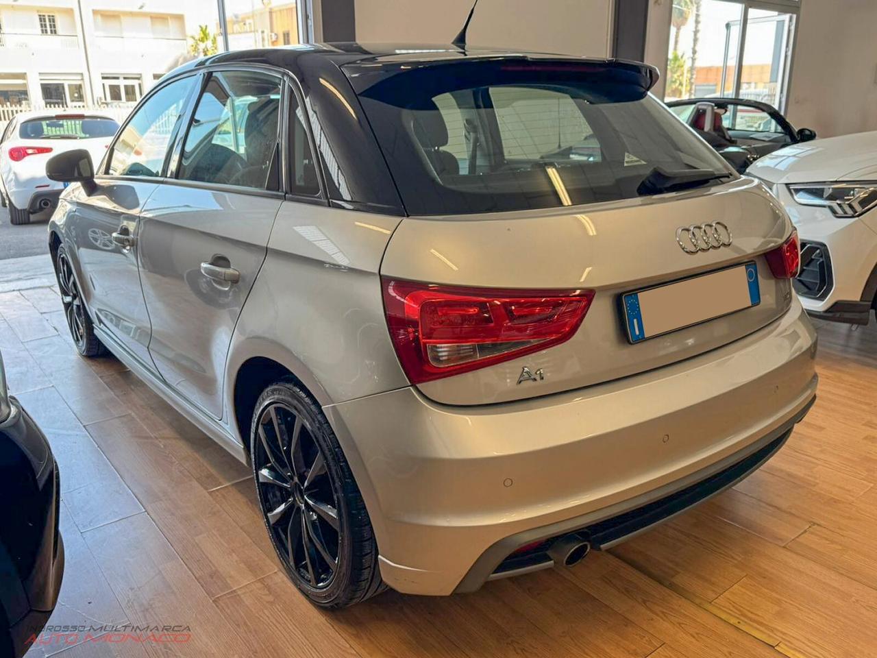 Audi A1 1.6 TDI 90cv S-line 2013
