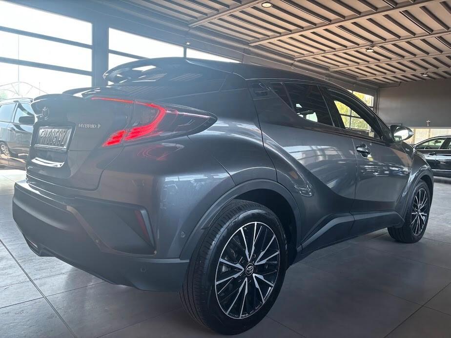 Toyota C-HR 1.8 Hybrid E-CVT Lounge