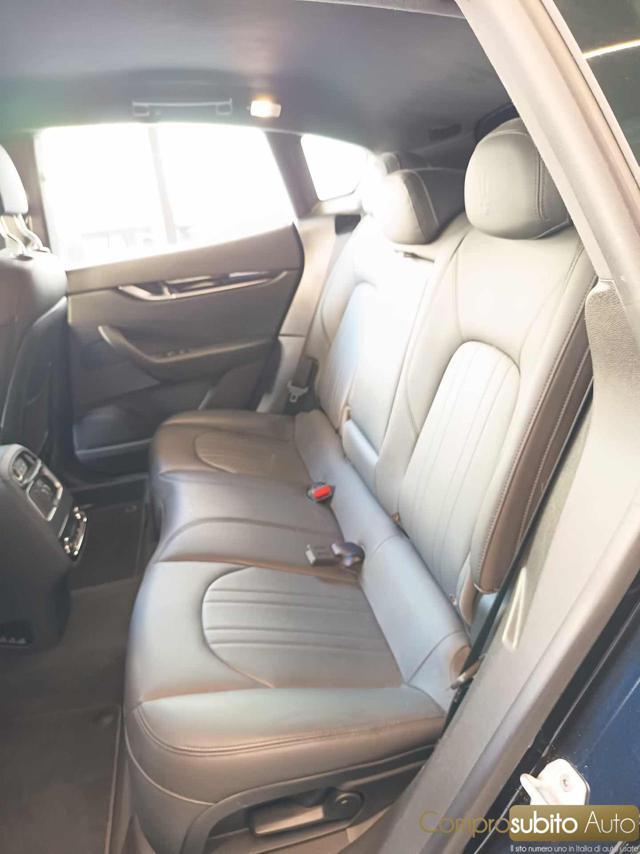 MASERATI Levante MHEV 330 CV AWD GT