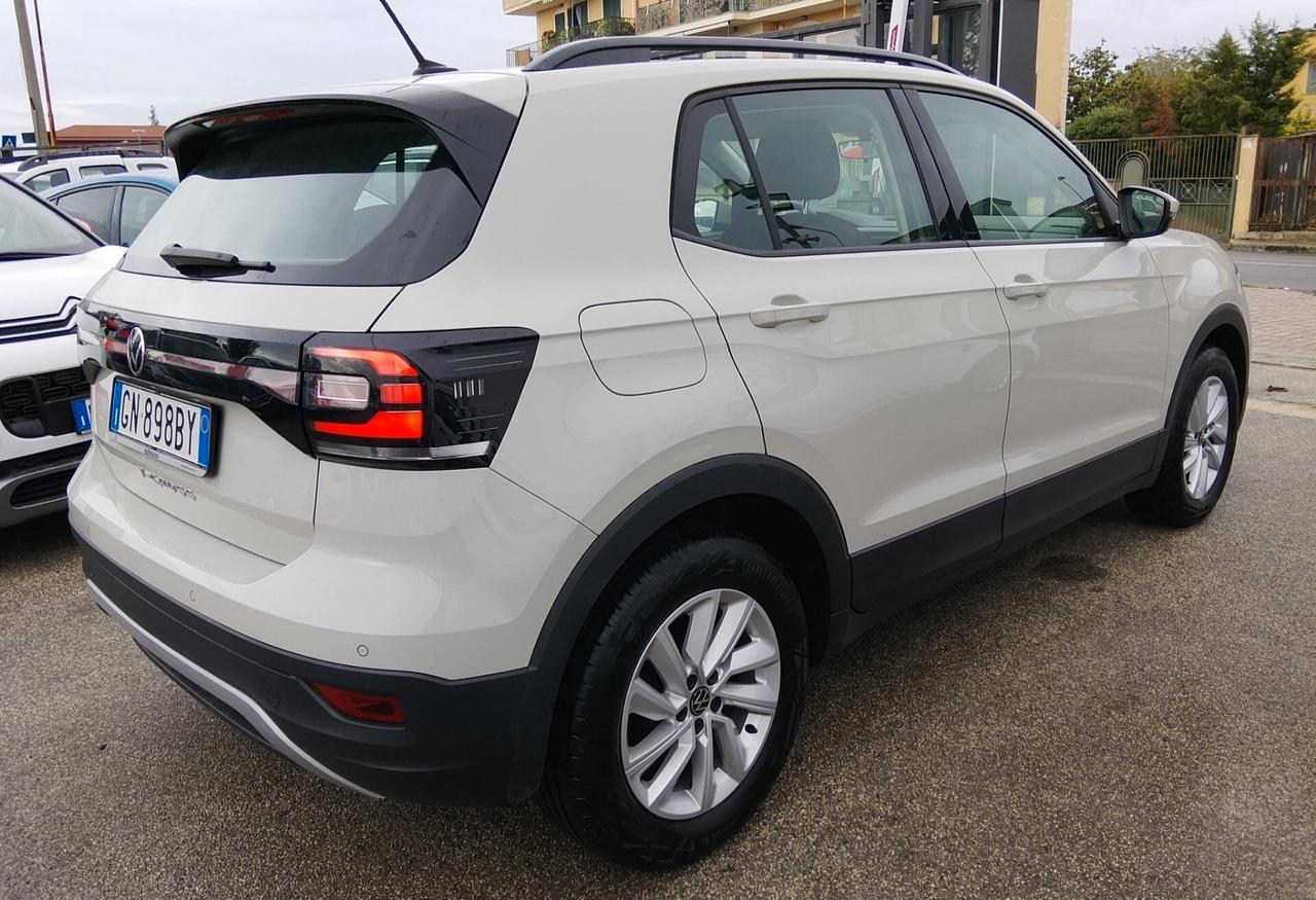 Volkswagen T-Cross 18 MILA KM!