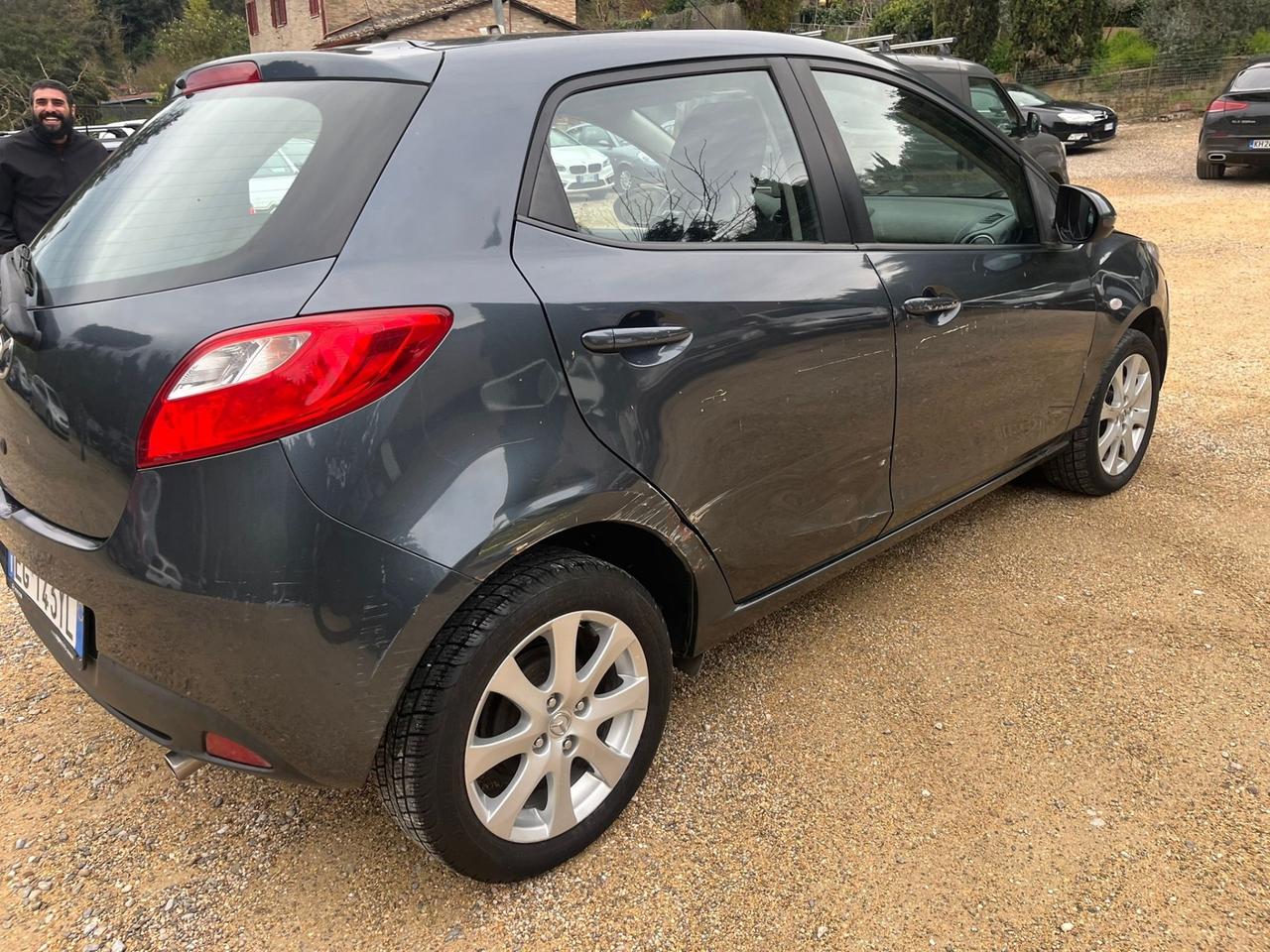 Mazda2 1.3 Benzina - Neopatentati