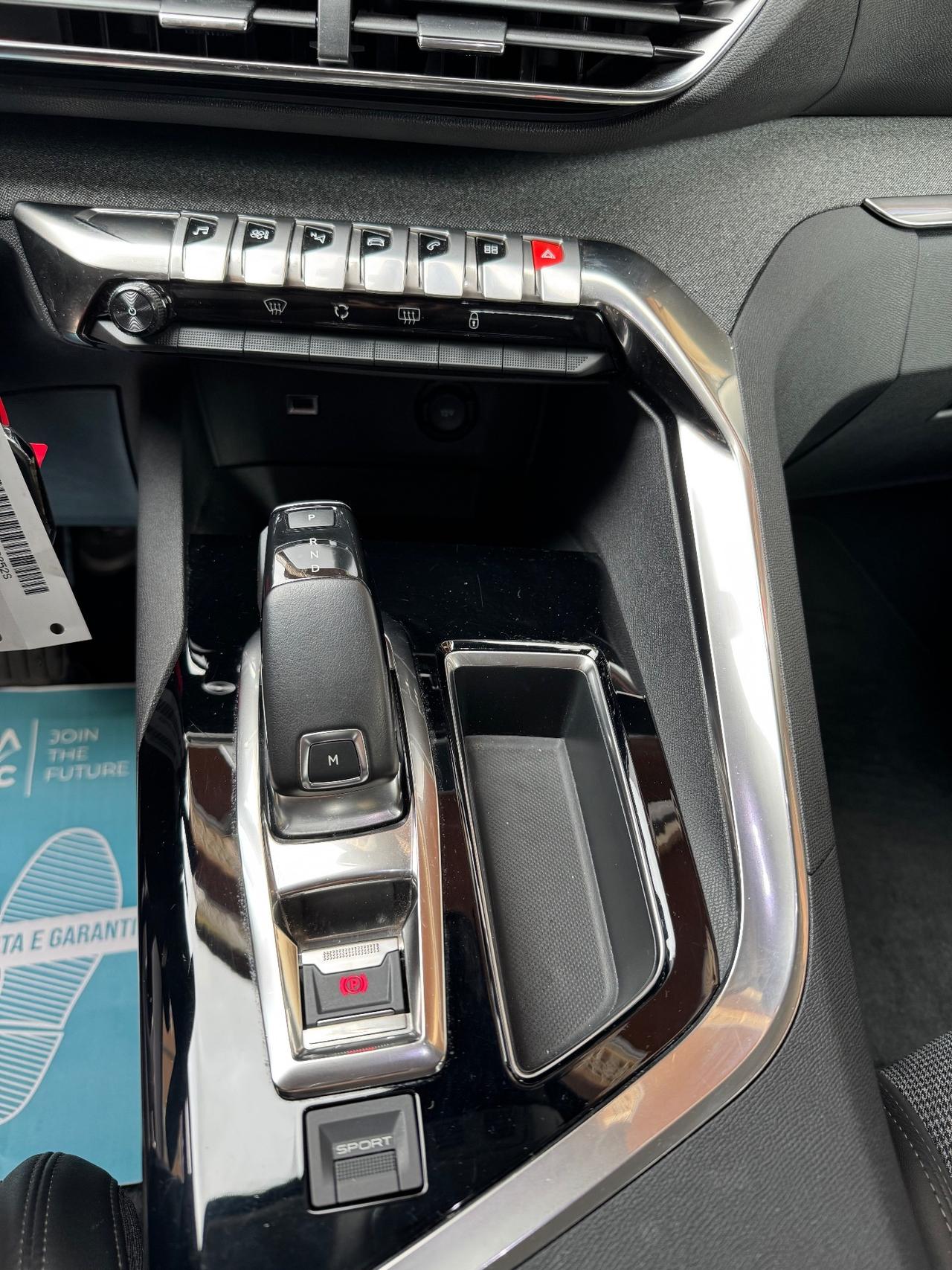 Peugeot 3008 BlueHDi 130 S&S EAT8 Allure