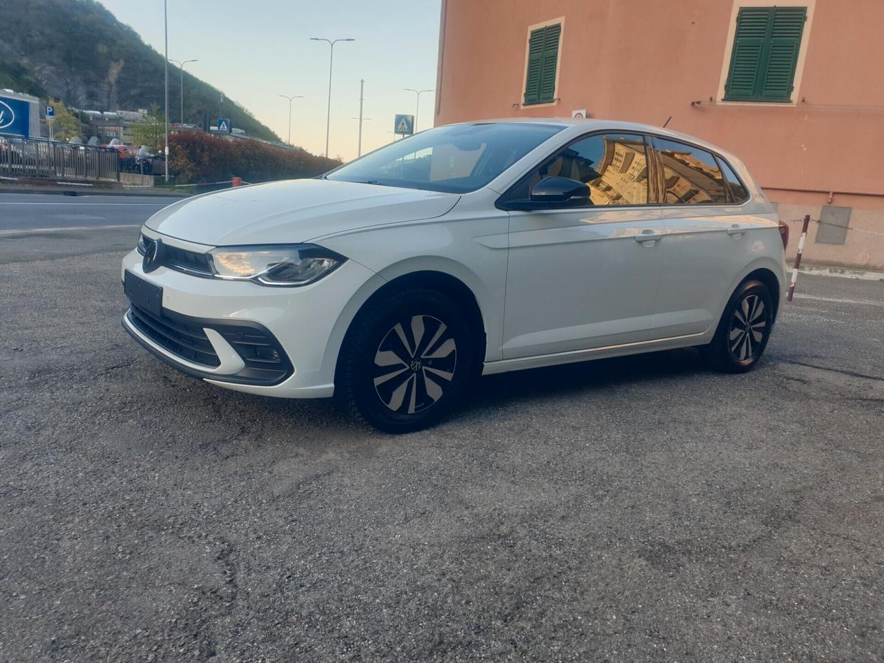 Volkswagen Polo 1.0 TSI GOAL