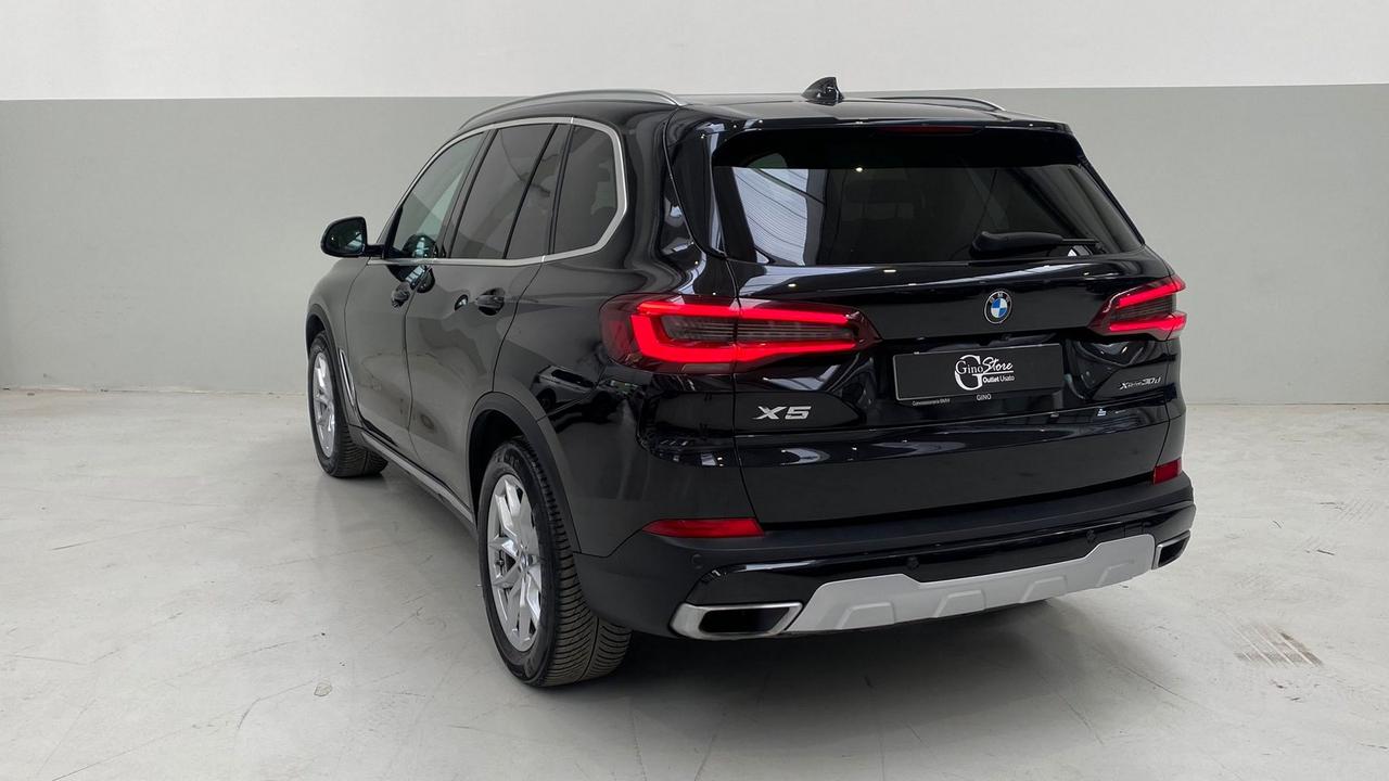 BMW X5 G05 2018 - X5 xdrive30d mhev 48V xLine auto