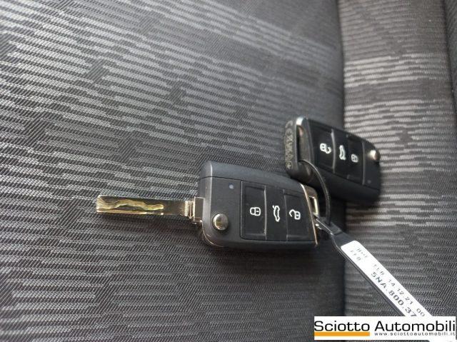 VOLKSWAGEN Tiguan 2.0 TDI 150 CV SCR DSG R-Line