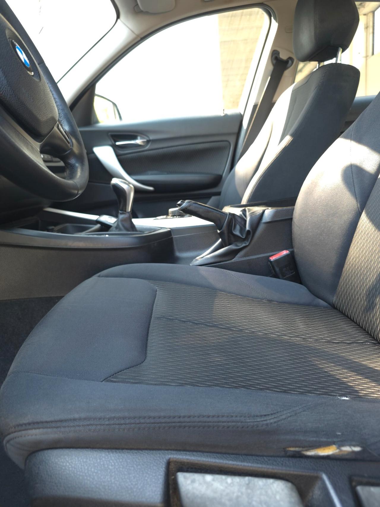 Bmw 116 116d 5p. Efficient Dynamics Sport