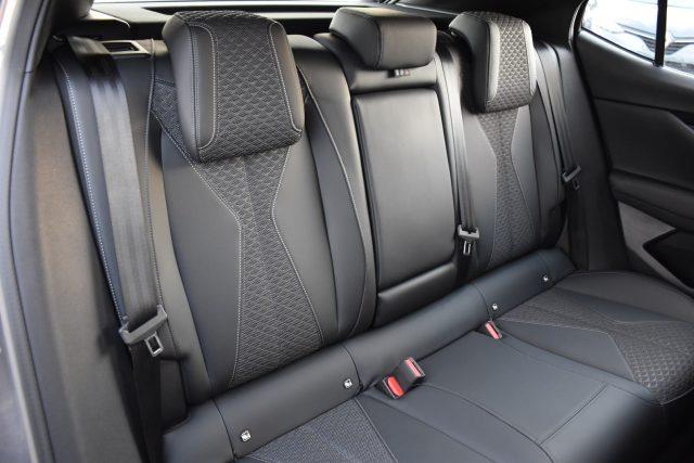 DS AUTOMOBILES DS 4 BlueHDi 130 aut. Business