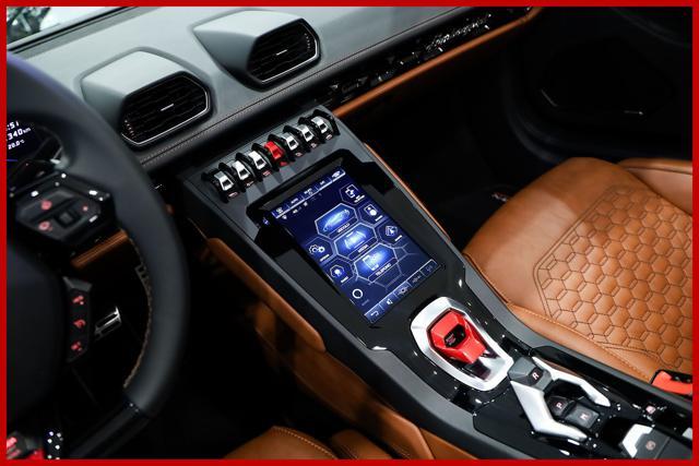 LAMBORGHINI Huracan **5.2 V10 EVO Spyder