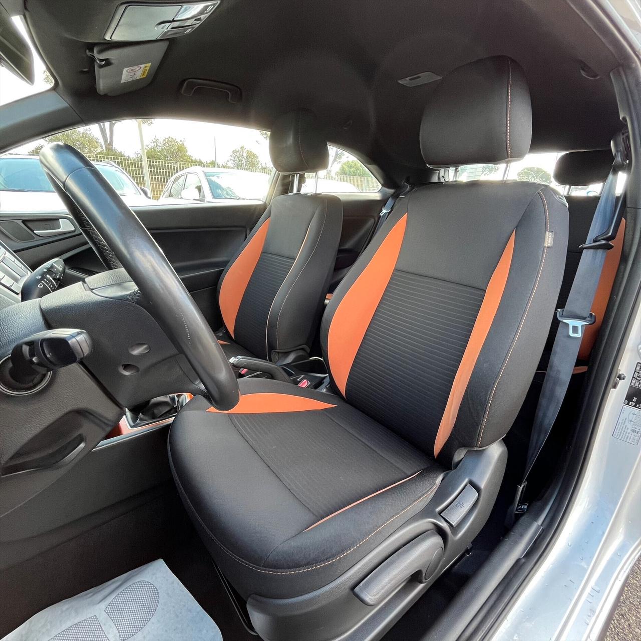 Hyundai i20 Coupé 1.4 CRDi 3 porte Login