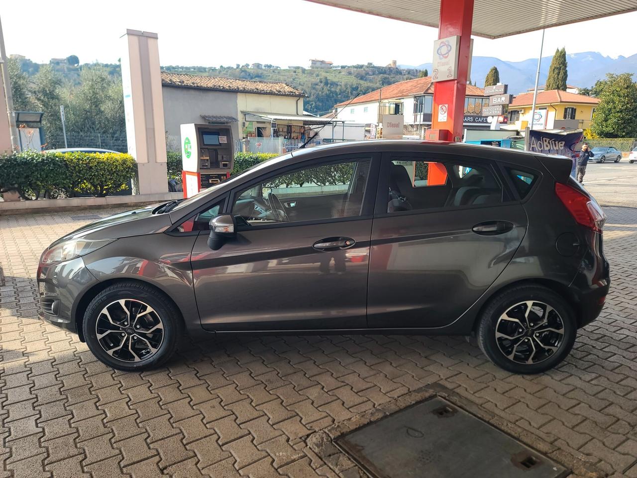 Ford Fiesta 1.4 GPL ORIGINALE E RINNOVATO PROMO