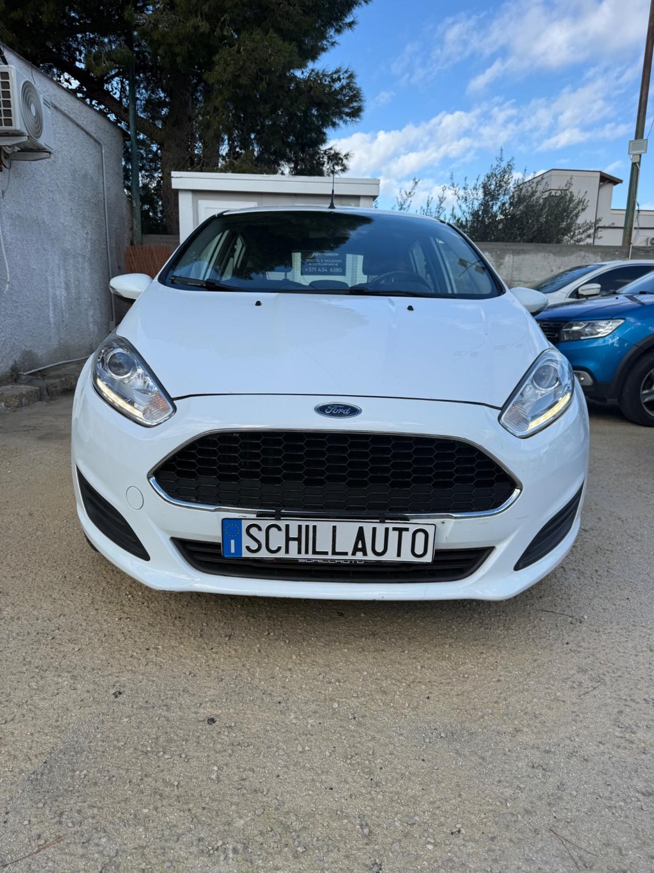 Ford Fiesta 1.5 TDCi 75CV 5 porte Black & White Edition