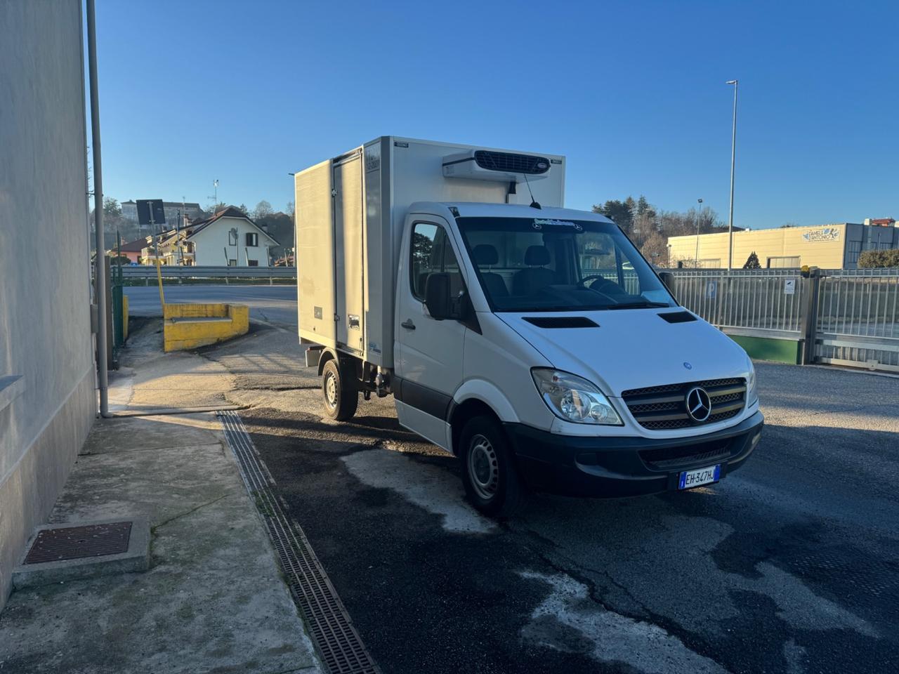 Mercedes Benz 310 cdi FURGONE FRIGO