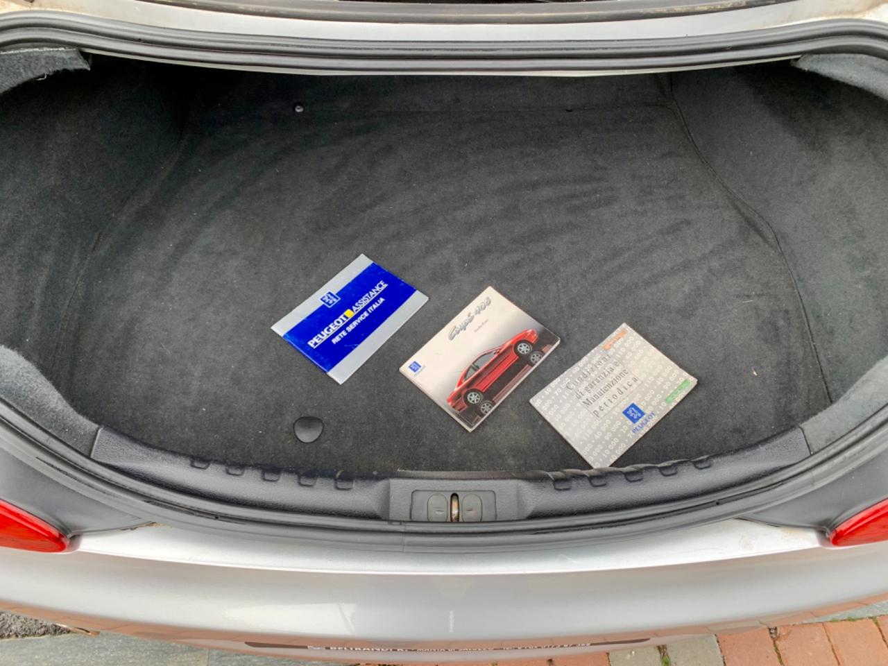 Peugeot 406 2.0i 16V Coupé