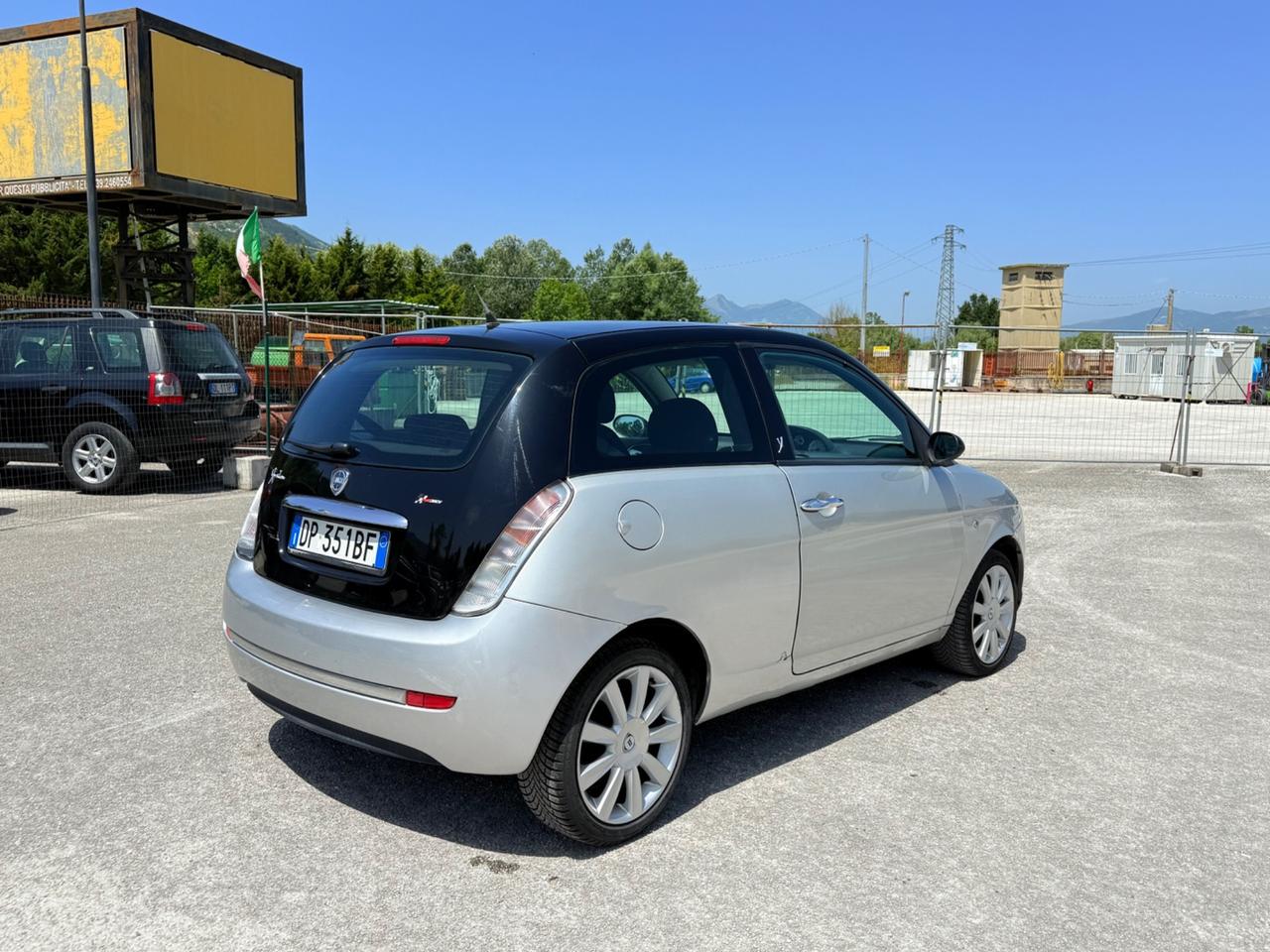 Lancia Ypsilon 1.2 Oro