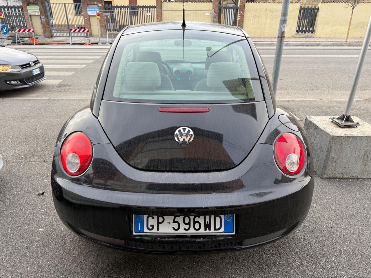 Volkswagen New Beetle 1.6