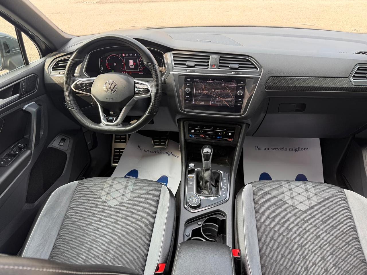 Volkswagen Tiguan 2.0 TDI 200 CV SCR DSG 4MOTION R-Line TETTO APRIBILE