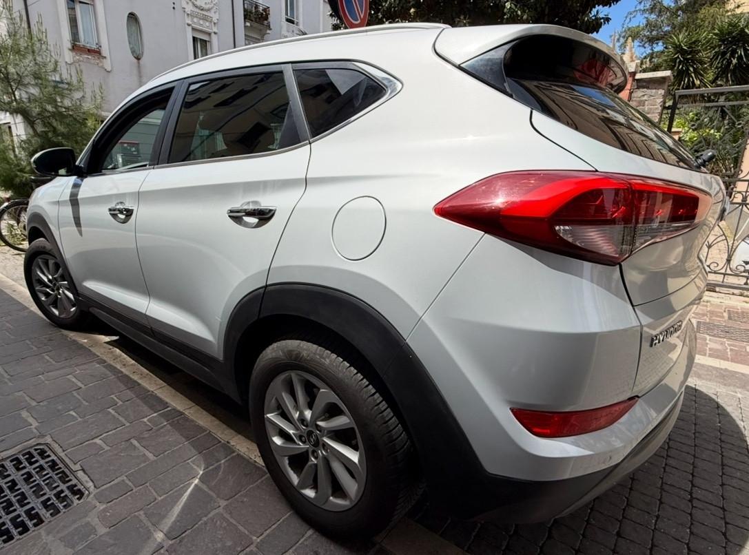 Qualitycars Pescara propone Hyundai Tucson 2.0 CRDi 4WD aut. Comfort