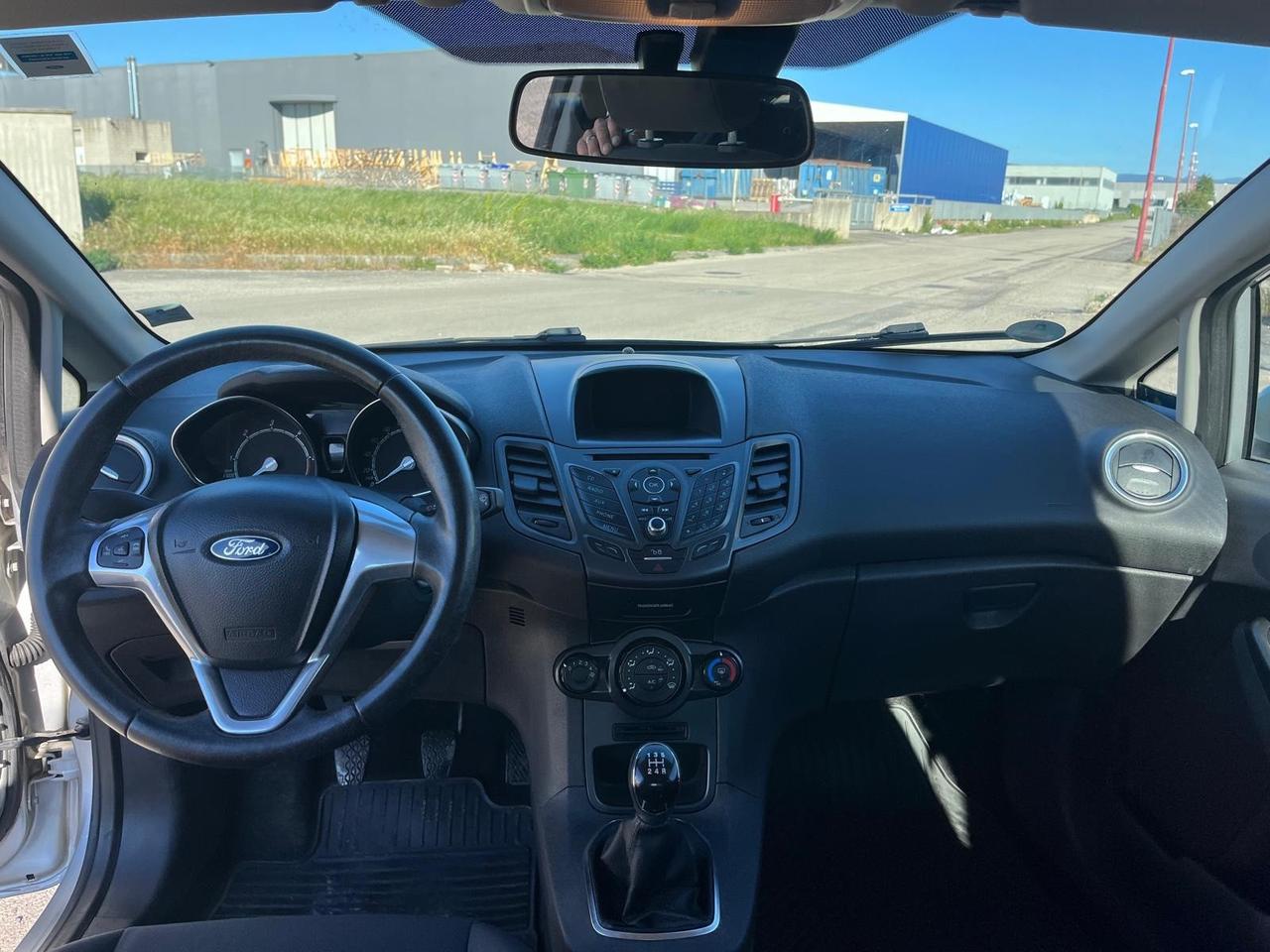 Ford Fiesta 1.6 TDCi Titanium GRANDINATA