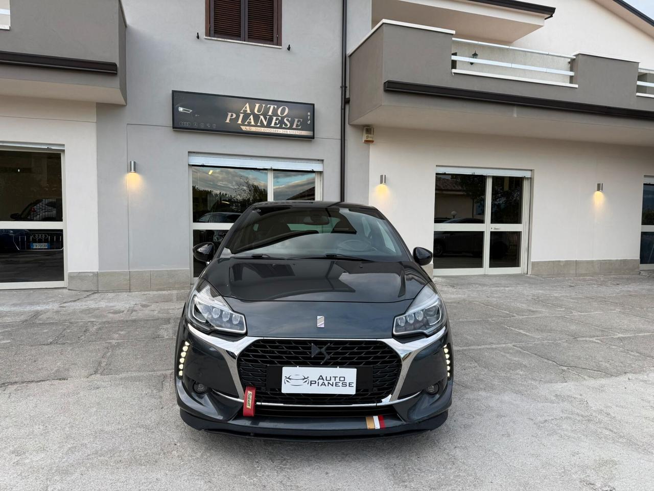 DS3 1.6 THP Performance 208CV Black Special