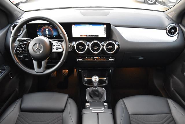 MERCEDES-BENZ B 180 d Business Extra *Navigatore*