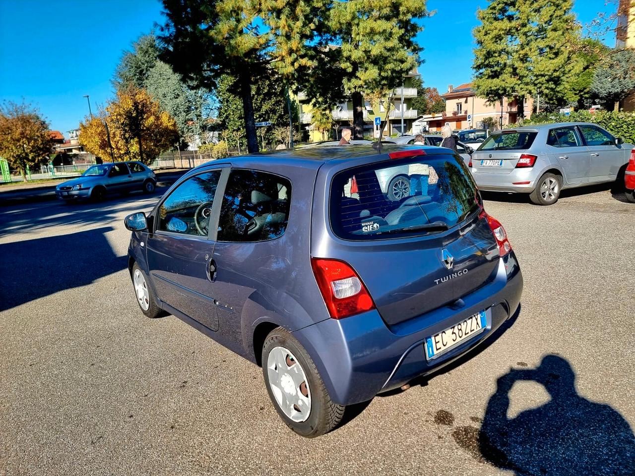 Renault Twingo 1.2 16v ADATTA A NEOPATENTATI