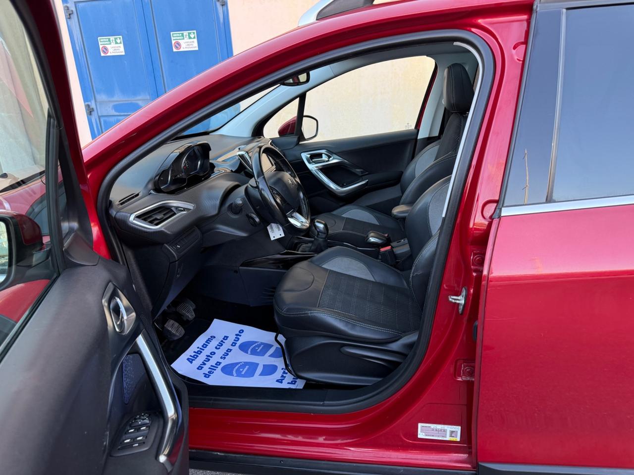 Peugeot 2008 BlueHDi 100 Allure