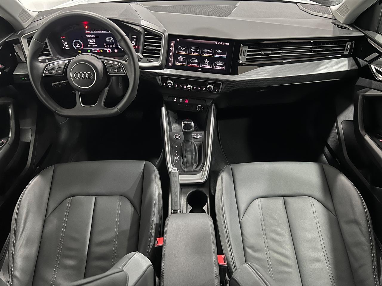 A1 allstreet 30 TFSI S tronic Identity Contrast