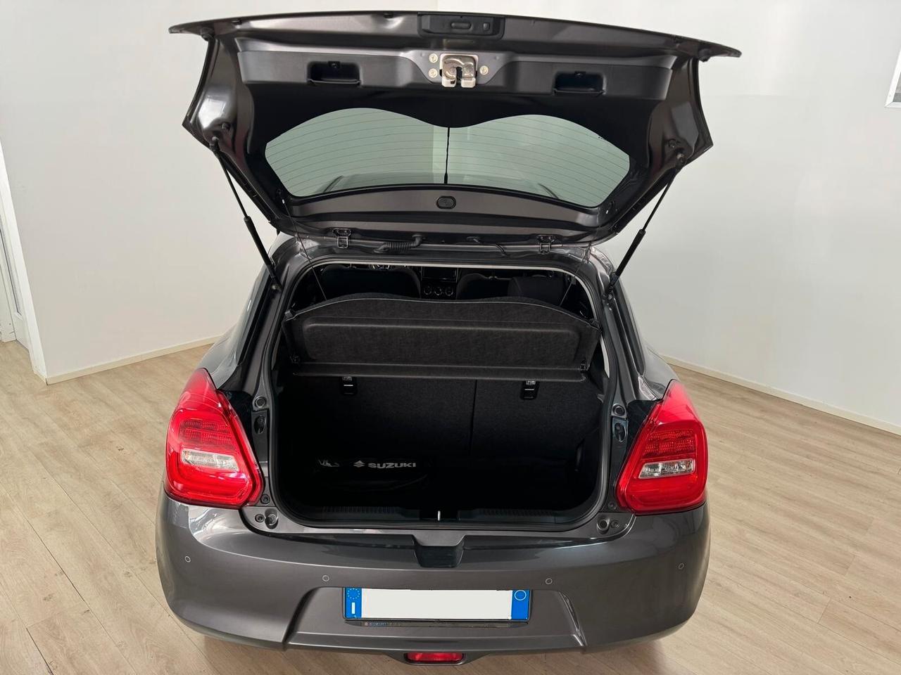 Suzuki Swift 1.2 Hybrid Top