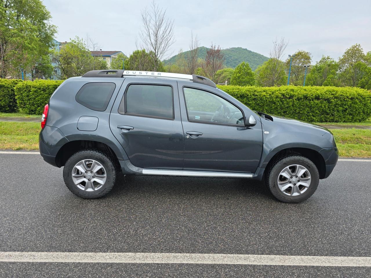 DACIA DUSTER 1.6 GPL NUOVO "OK PER NEOPATENTATI"