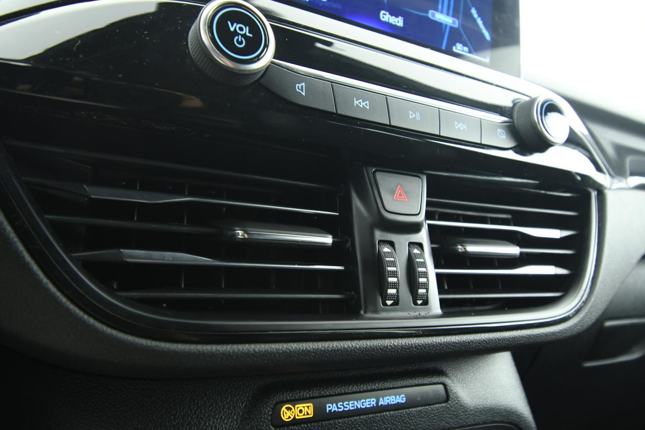 FORD Kuga 1.5 ecoblue ST-Line X 2wd 120cv auto NEOPATENTATI+CAMERA+PELLE