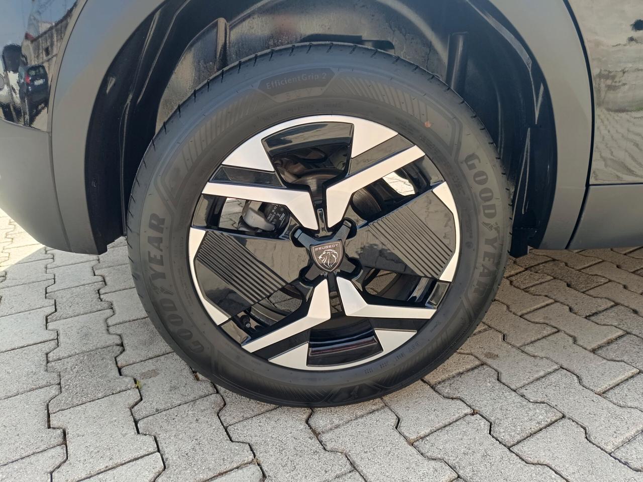 Peugeot 2008 PureTech 100 S&S Allure