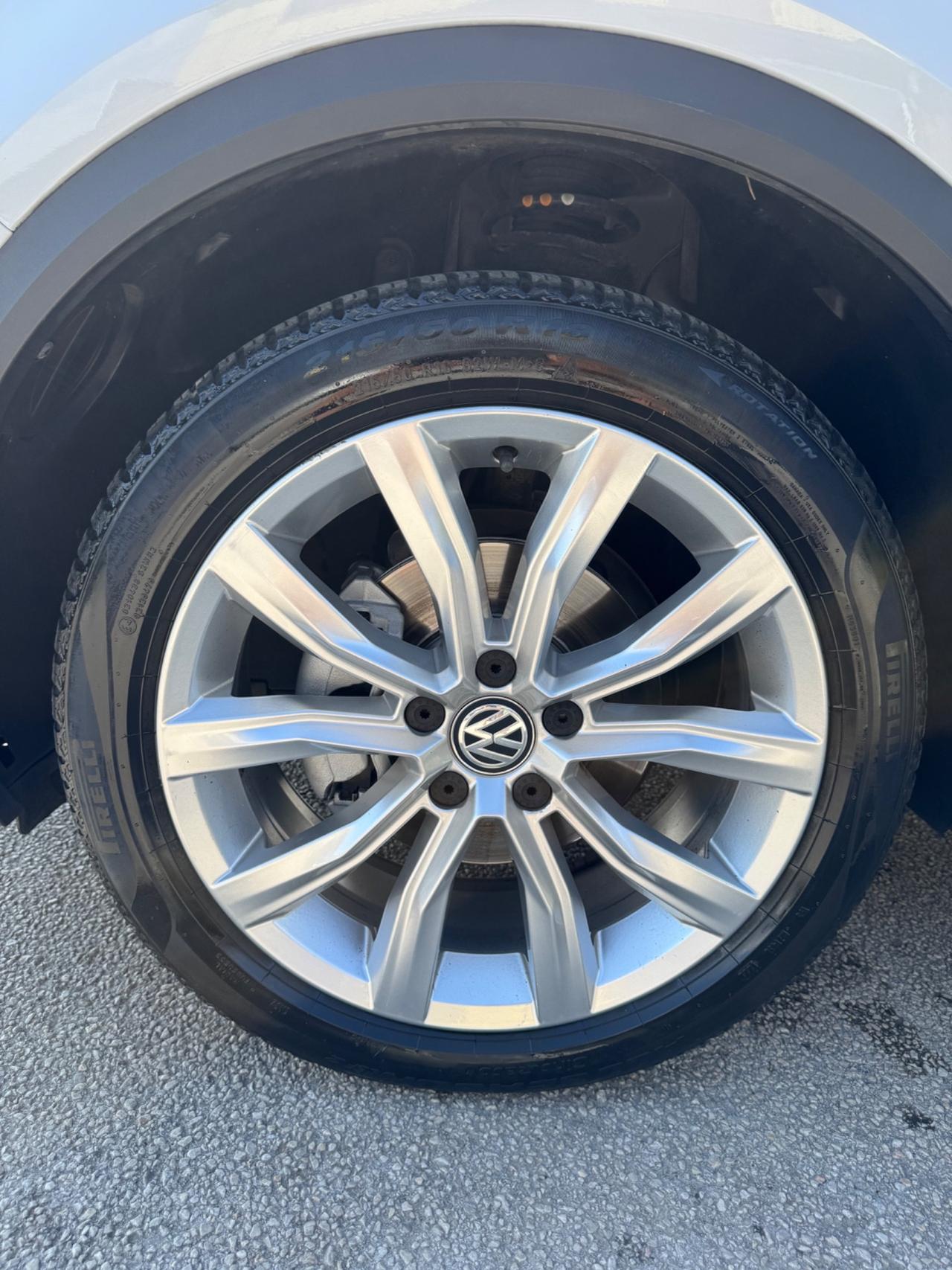 Volkswagen T-Roc 1.6 TDI SCR Advanced VIRTUAL, LED, TELECAMERA