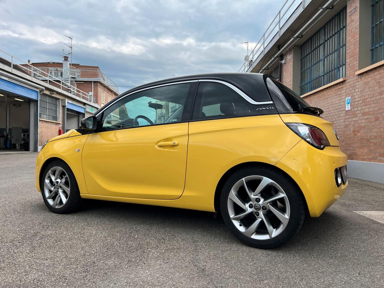 Opel Adam 1.2 70 CV (UNICO PROPRIETARIO- PRIMO PREZZO ITALIA)