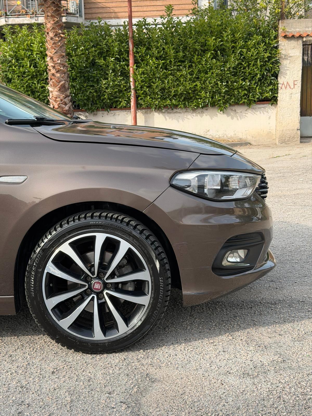 Fiat Tipo 1.6 Mjt 4 porte Opening Edition