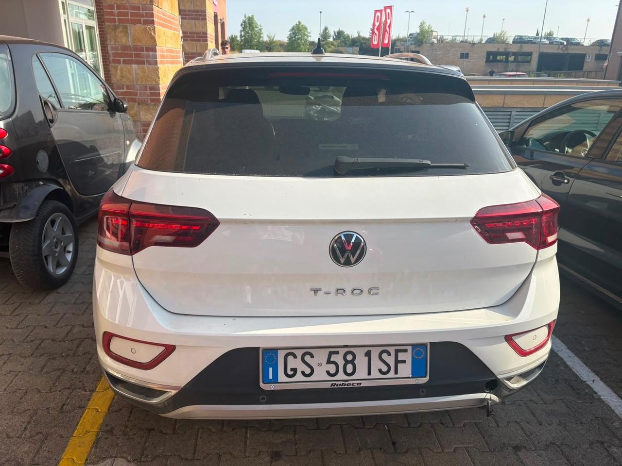 Volkswagen T-Roc 1.0 TSI Life 2024 26.000 KM INCIDENTATA