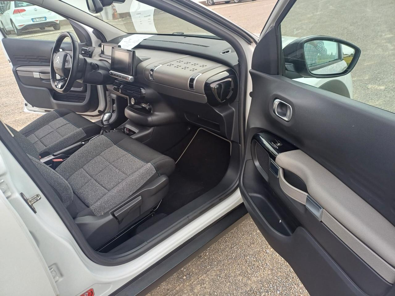 Citroen C4 Cactus BlueHDi 100 S&S Shine