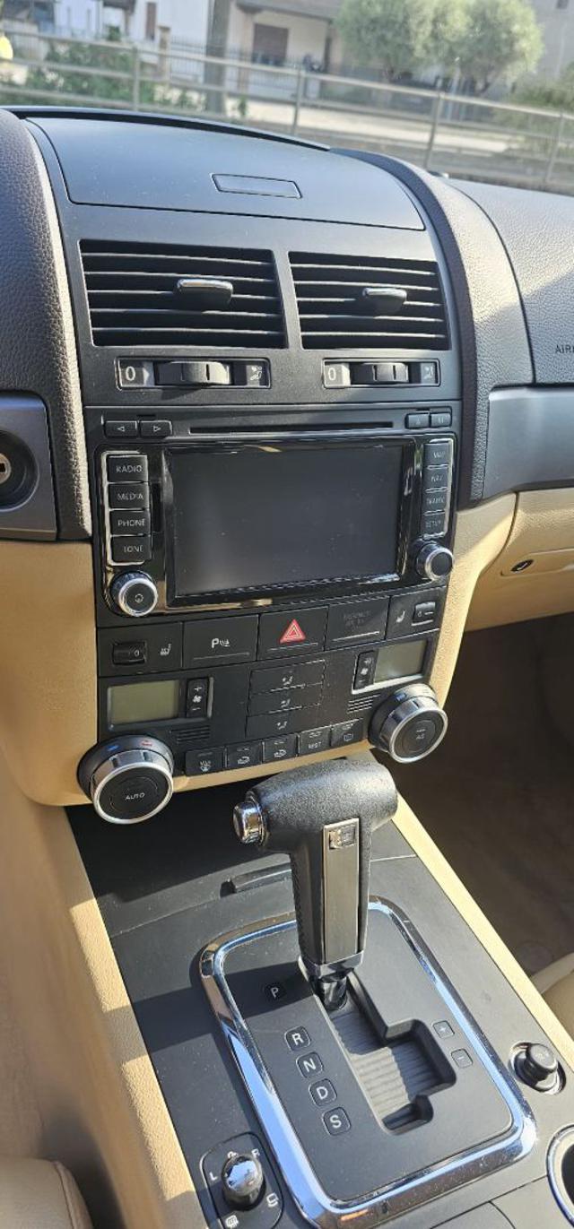 VOLKSWAGEN Touareg 2.5 R5 TDI DPF tiptronic Exclusive