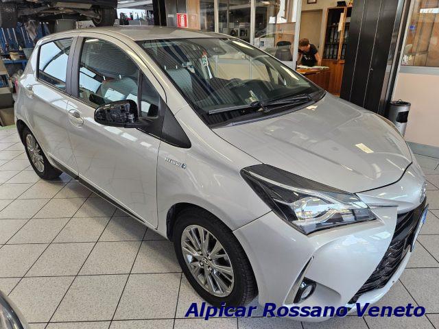 TOYOTA Yaris 1.5 Hybrid 5 porte Business