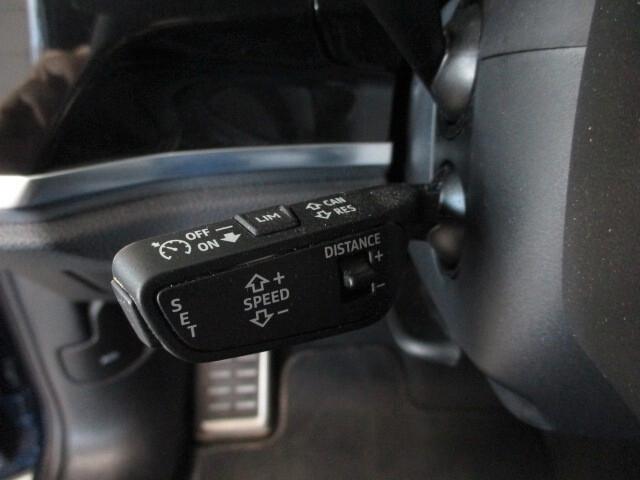 Audi Q3 SUV (35) Blackline 2.0 TDI 150CV S-Tronic