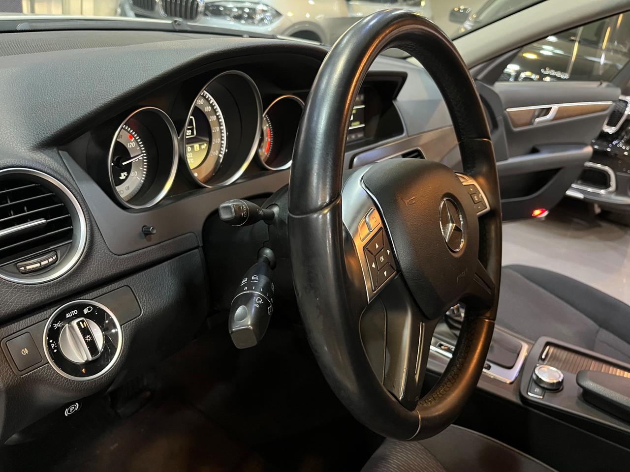 Mercedes-benz C 200 C 200 (be) Elegance BENZINA !