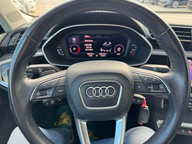 AUDI - Q3 - 35 TDI quattro S tronic S-LINE