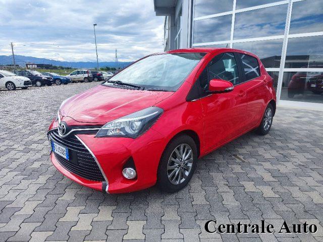TOYOTA Yaris 1.0 5 porte Lounge
