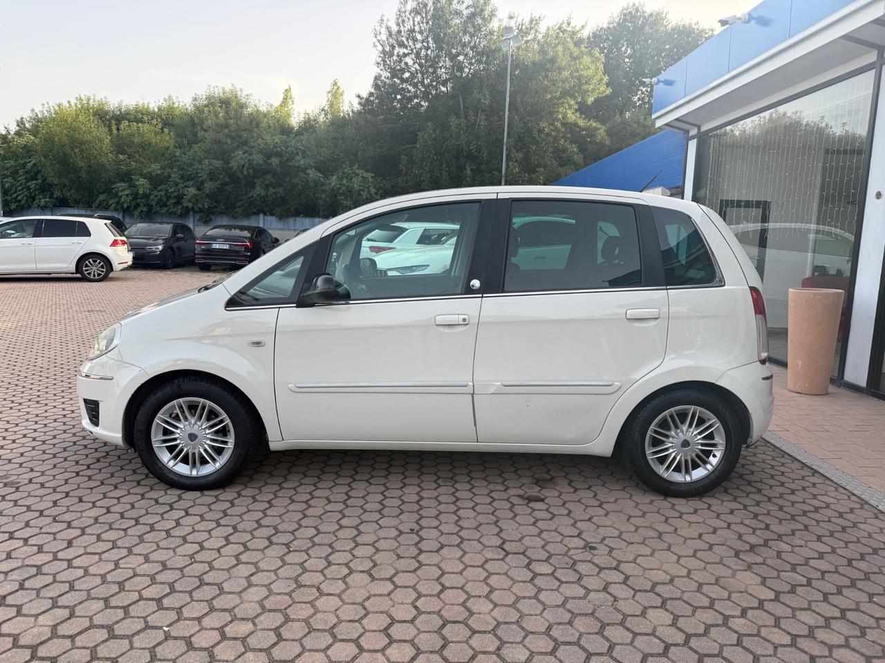 Lancia MUSA 1.4 8V Ecochic (GPL) Platinum