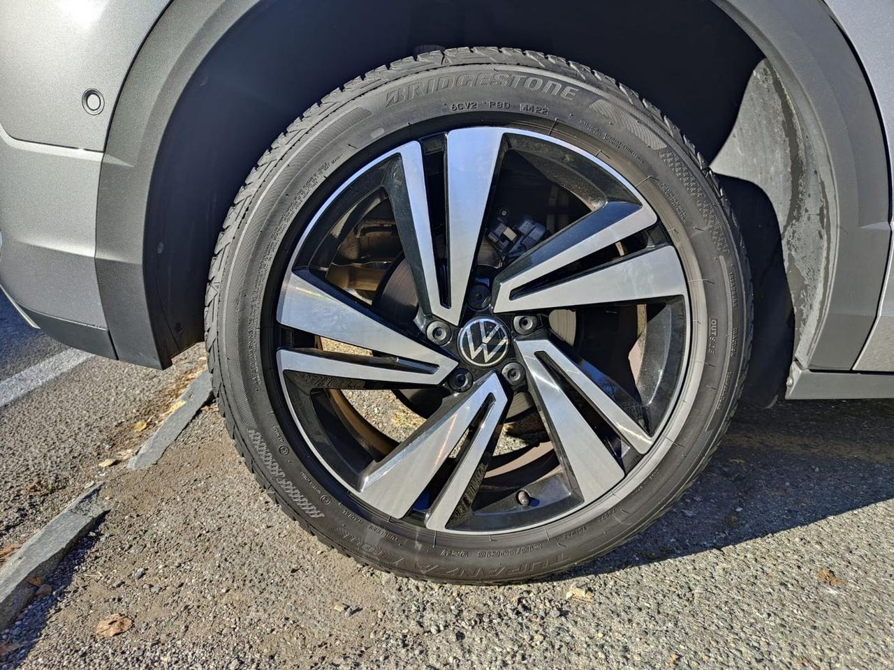 Volkswagen T-Roc R-line #8115