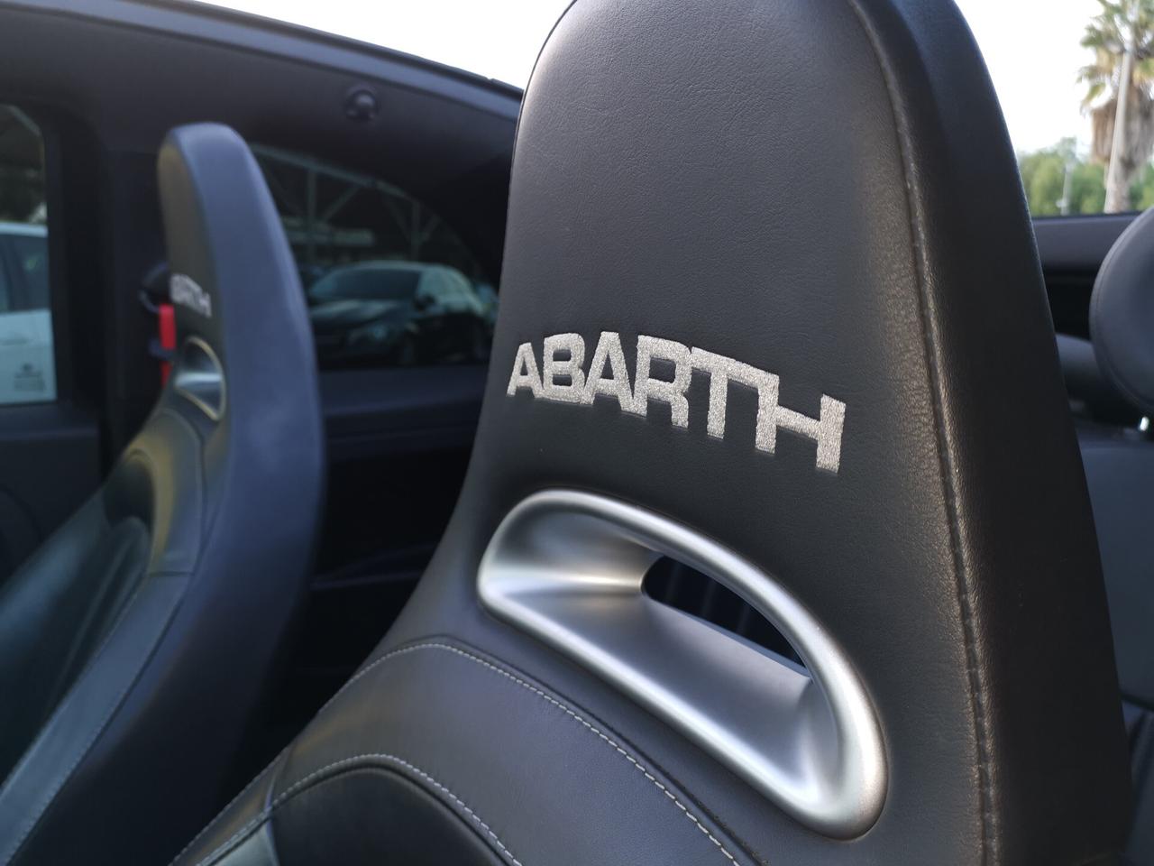 Abarth 595 C 1.4 Turbo T-Jet 160 CV Pista